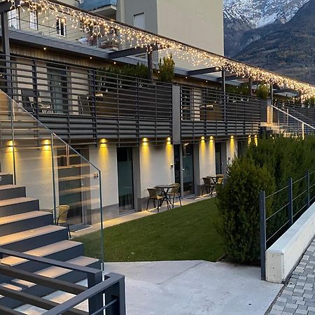 Sui Generis - Aosta Urban Apartments Экстерьер фото
