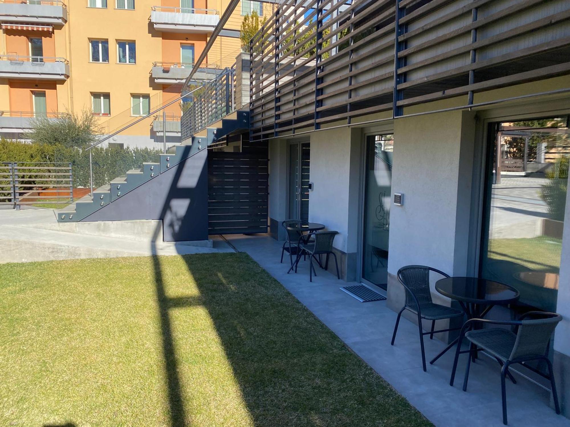 Sui Generis - Aosta Urban Apartments Экстерьер фото