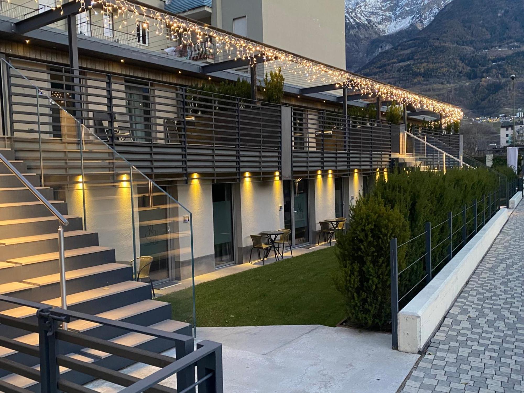 Sui Generis - Aosta Urban Apartments Экстерьер фото