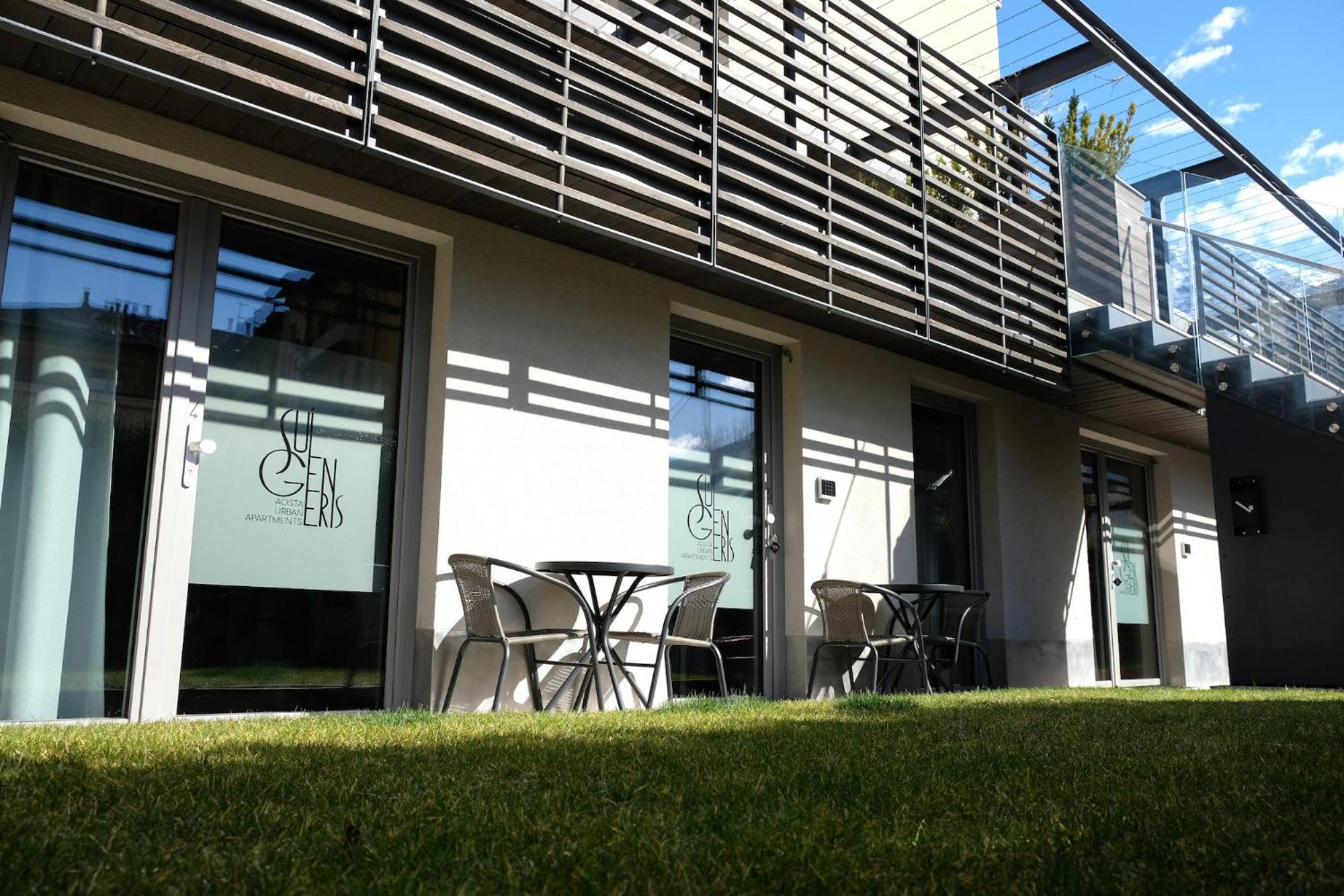 Sui Generis - Aosta Urban Apartments Экстерьер фото